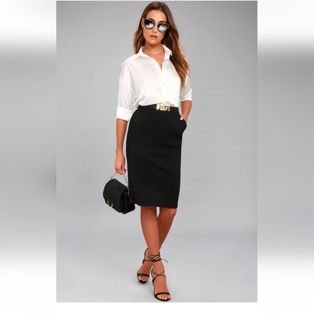 EUC - LULUS- Daily Wonder Black Bodycon Midi Skirt SIZE XS